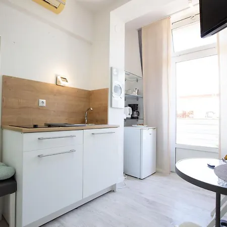 Apartman Lilly *