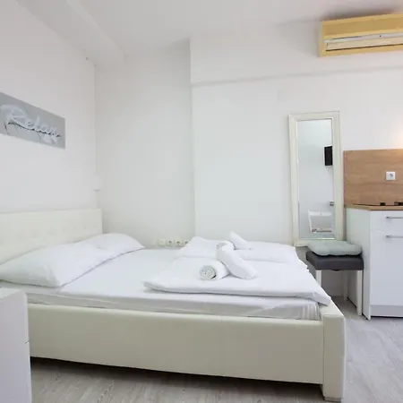 Lilly Apartman