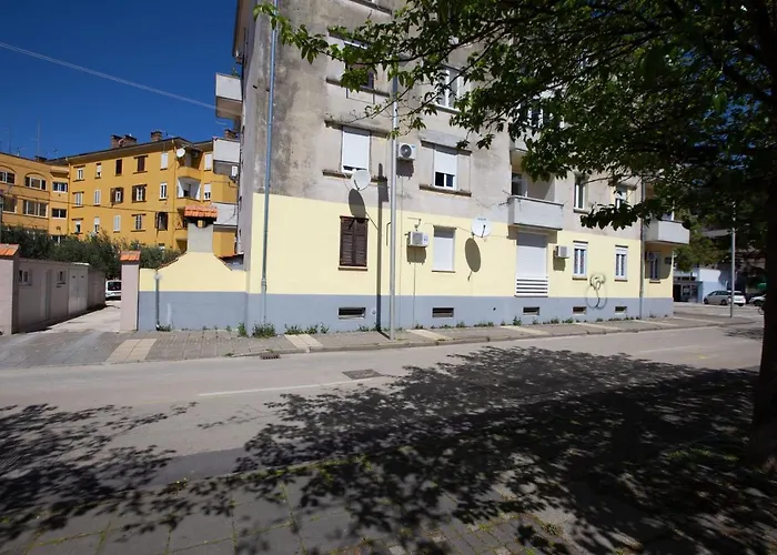 Lilly Διαμέρισμα